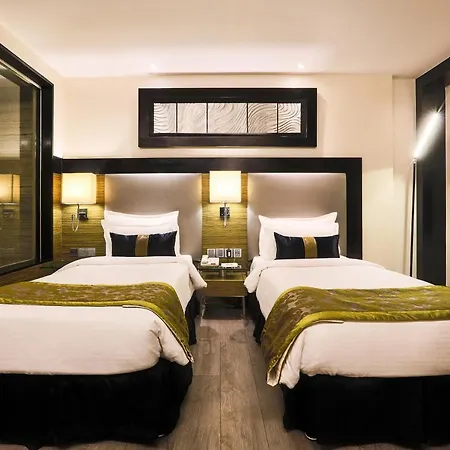 The Empresa Hotel Mumbai Exterior photo
